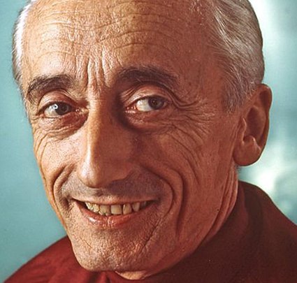 JY COUSTEAU.jpg