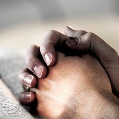 Prédication-Veillez-et-Priez-les-uns-pour-les-autres.jpeg